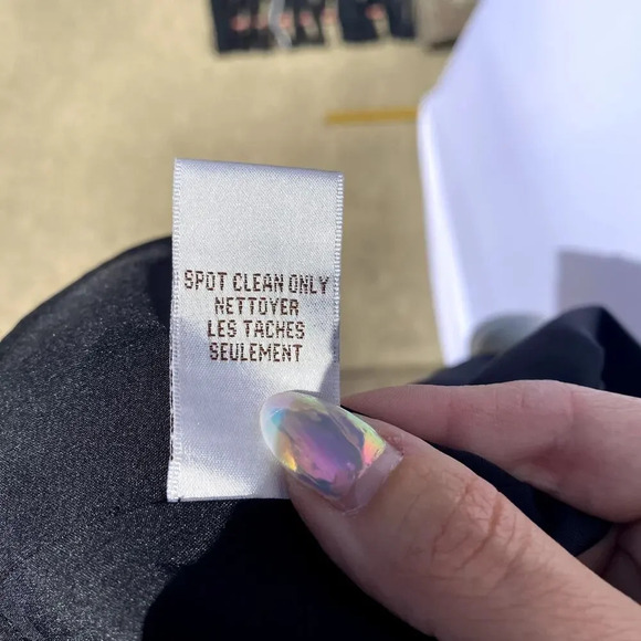 Badgley Mischka Black Strapless Contrast Ruffle Sweetheart Neckline Gown - Picture 9 of 13